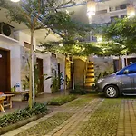 Sandy\'S Homestay