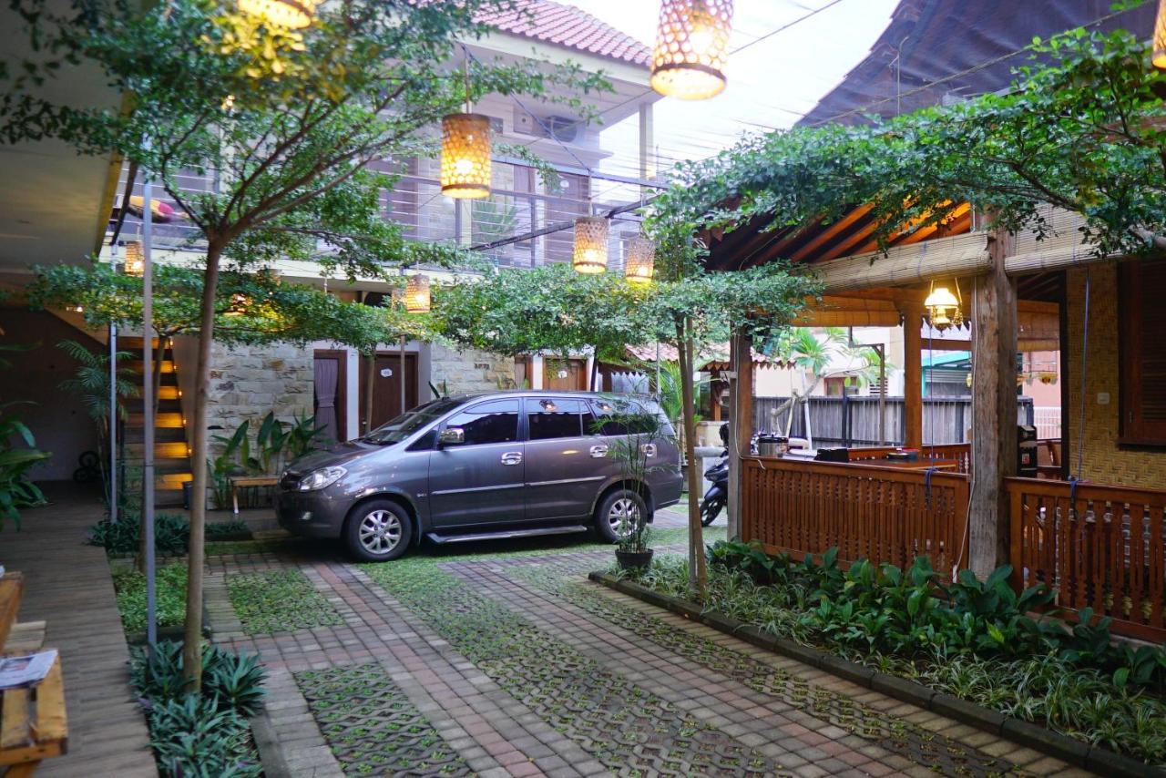 Sandy's Banyuwangi (East Java)