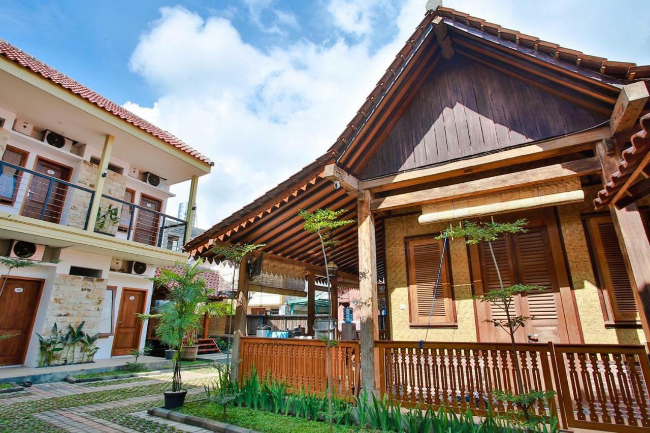 Sandy's Homestay *