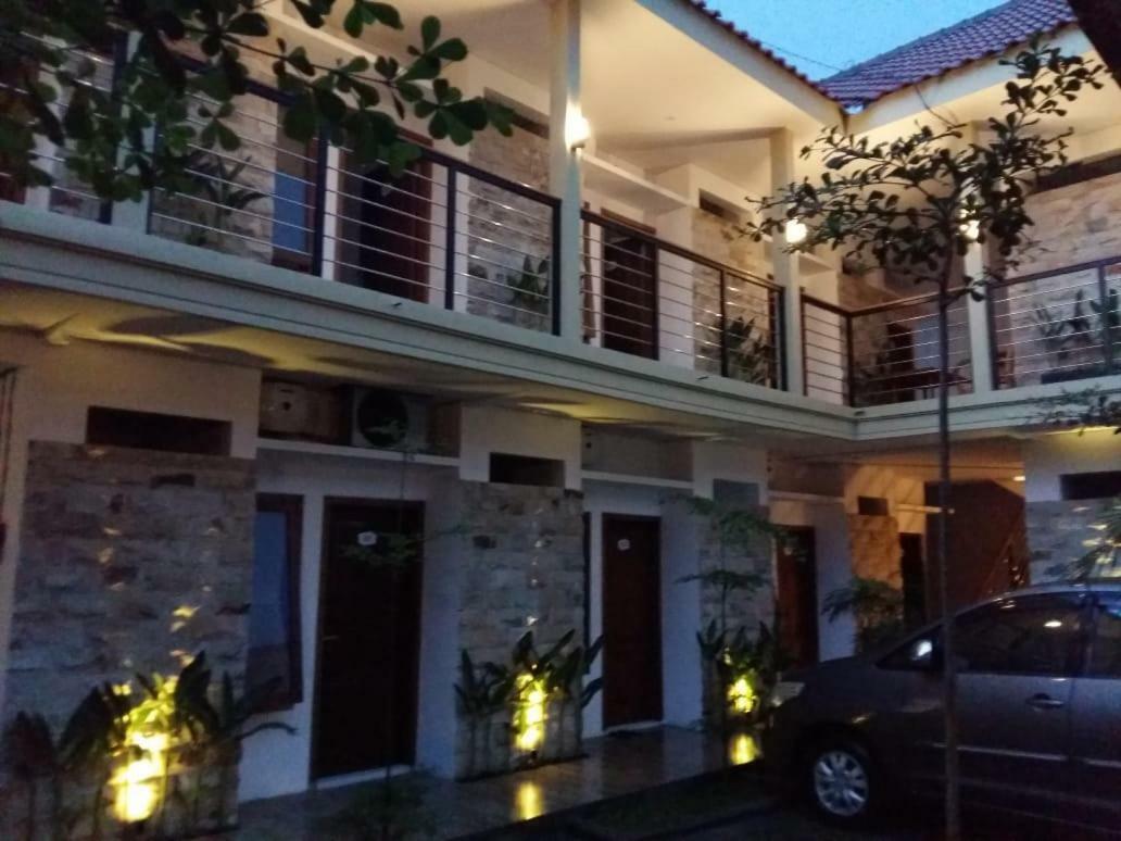 Sandy's Homestay Banyuwangi (East Java)